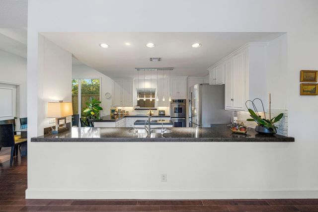 323 Vanderpool Lane, Houston, TX 77024