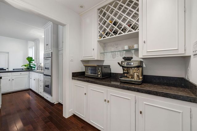 323 Vanderpool Lane, Houston, TX 77024