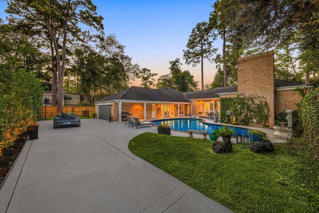 323 Vanderpool Lane, Houston, TX 77024