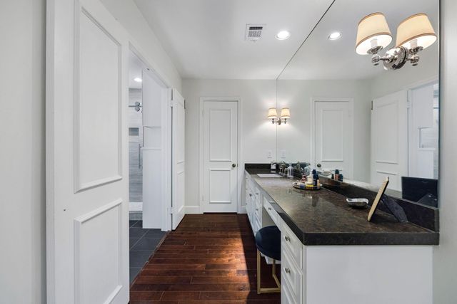 323 Vanderpool Lane, Houston, TX 77024