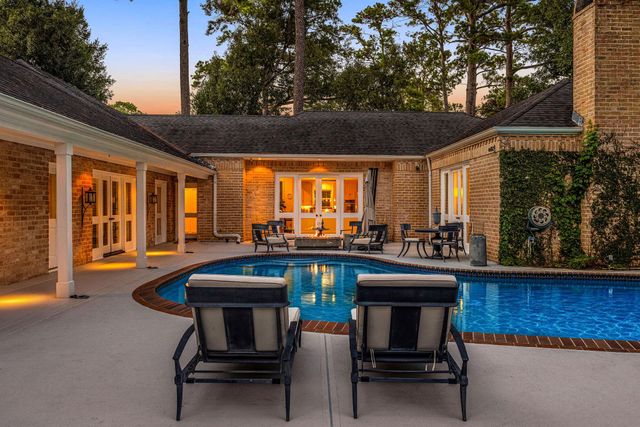 323 Vanderpool Lane, Houston, TX 77024