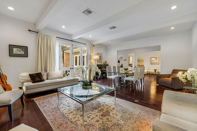 323 Vanderpool Lane, Houston, TX 77024