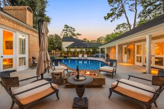 323 Vanderpool Lane, Houston, TX 77024