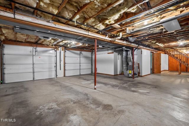 1203 Fredericksburg Drive, Johnson City, TN 37604