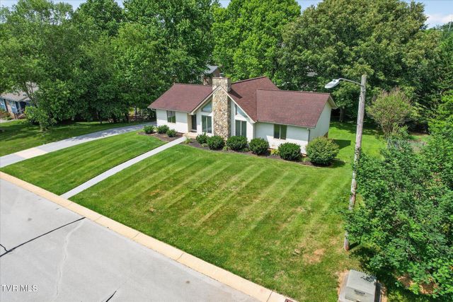 1203 Fredericksburg Drive, Johnson City, TN 37604