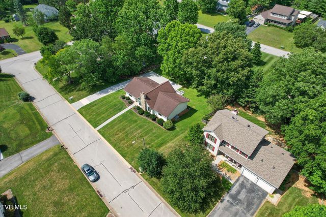 1203 Fredericksburg Drive, Johnson City, TN 37604