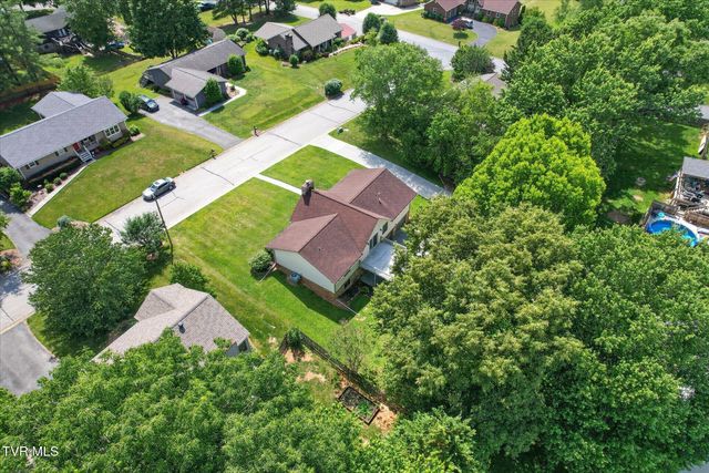 1203 Fredericksburg Drive, Johnson City, TN 37604