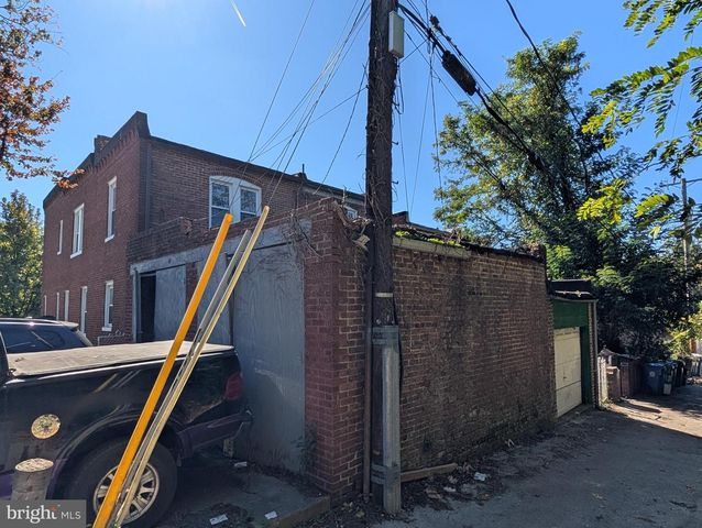 3300 BRIGHTON ST, Baltimore, MD 21216