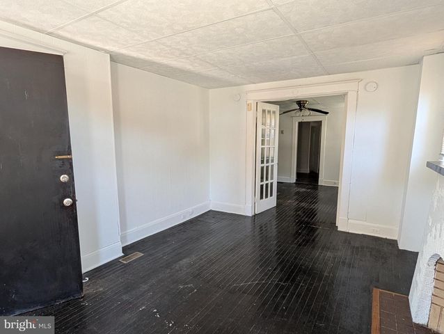 3300 BRIGHTON ST, Baltimore, MD 21216