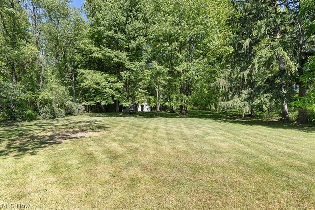 7761 Big Creek Pky, Middleburg Heights, OH 44130