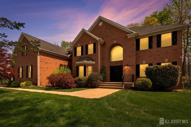 23 Yellowstone Drive, Old Bridge, NJ 08857