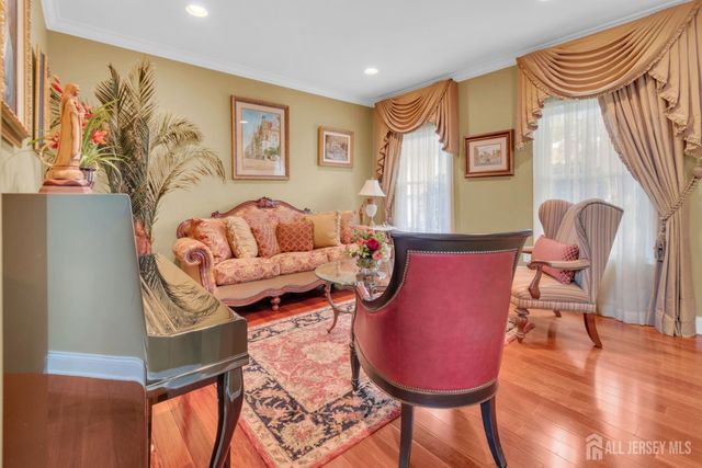 23 Yellowstone Drive, Old Bridge, NJ 08857