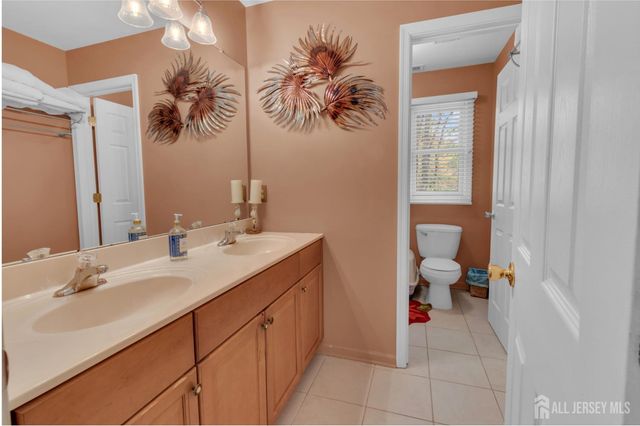 23 Yellowstone Drive, Old Bridge, NJ 08857