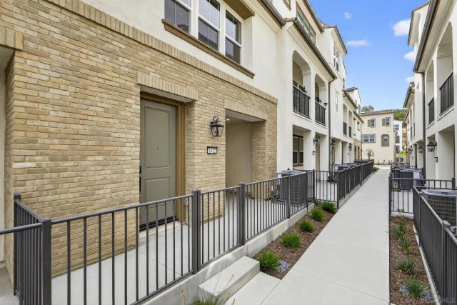 2703 Faye Drive, San Marcos, CA 92078
