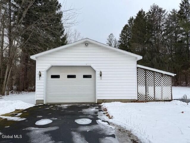 2743 W Lydius Street, Guilderland, NY 12306