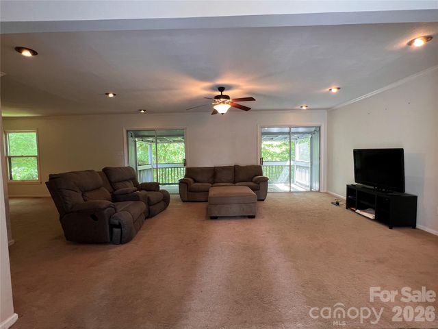 1426 Alf Hoover Road, Vale, NC 28168