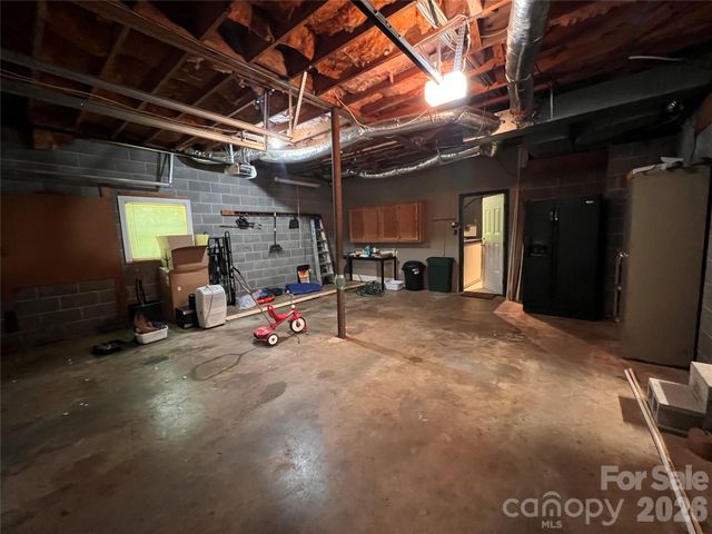 1426 Alf Hoover Road, Vale, NC 28168