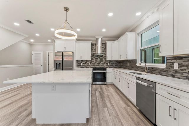 809 W LINEBAUGH AVENUE 5B, Tampa, FL 33612