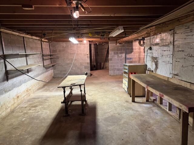 3776 Hendee Road, Jackson, MI 49201