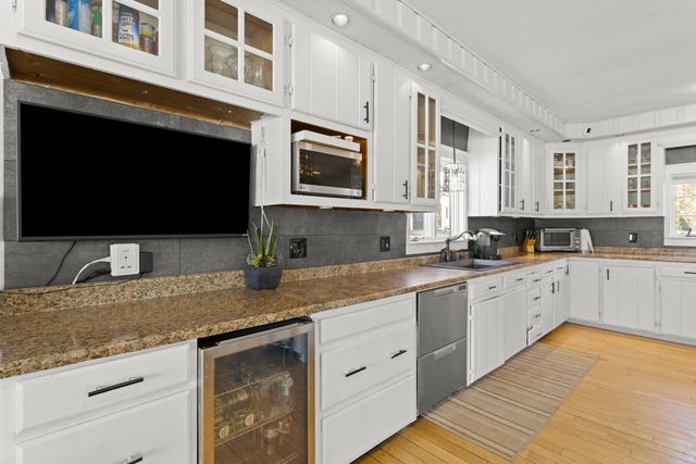 29-31 Walkeys Road, Windham, NH 03087