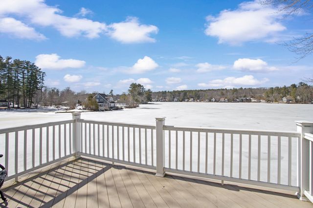 29-31 Walkeys Road, Windham, NH 03087