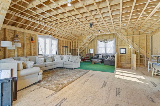 29-31 Walkeys Road, Windham, NH 03087