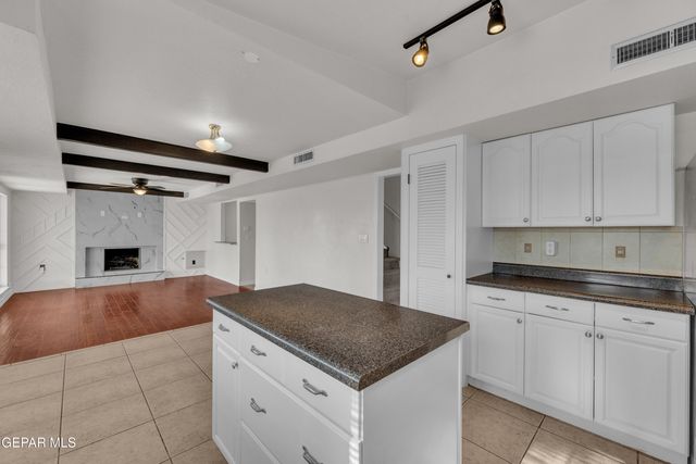 6637 MARIPOSA Drive, El Paso, TX 79912