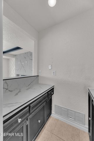 6637 MARIPOSA Drive, El Paso, TX 79912