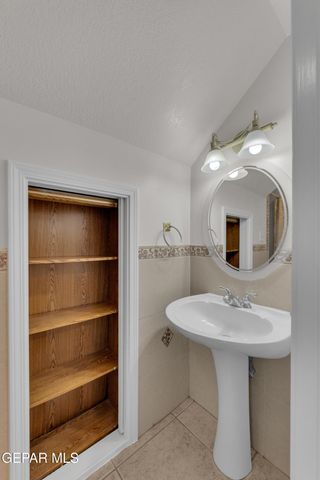 6637 MARIPOSA Drive, El Paso, TX 79912