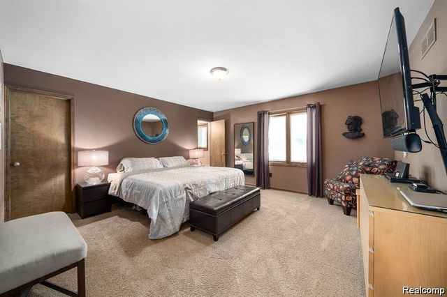 39185 Ceceil Drive, Clinton Charter Township, MI 48038