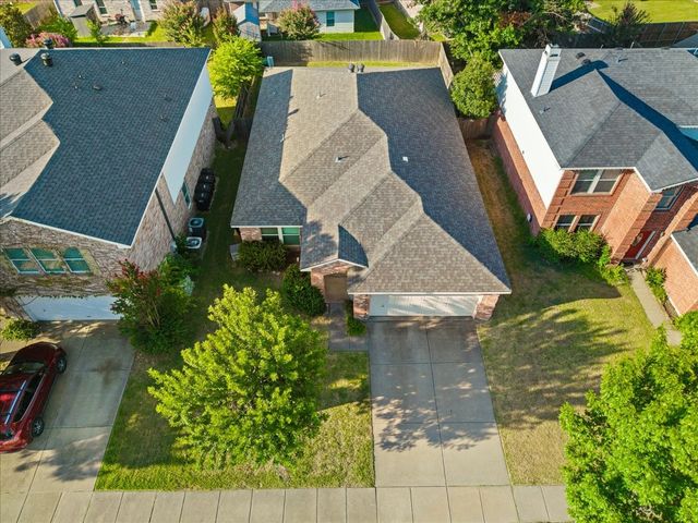 5504 Camarillo Drive, Fort Worth, TX 76244