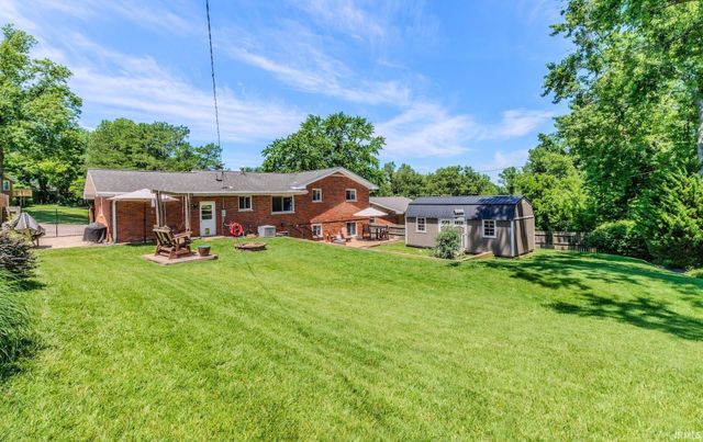 5807 Twickingham Drive, Evansville, IN 47711