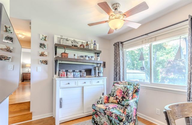 5807 Twickingham Drive, Evansville, IN 47711