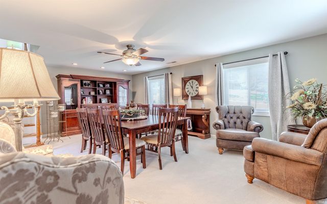 5807 Twickingham Drive, Evansville, IN 47711