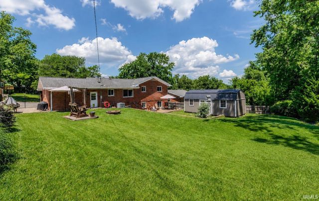 5807 Twickingham Drive, Evansville, IN 47711