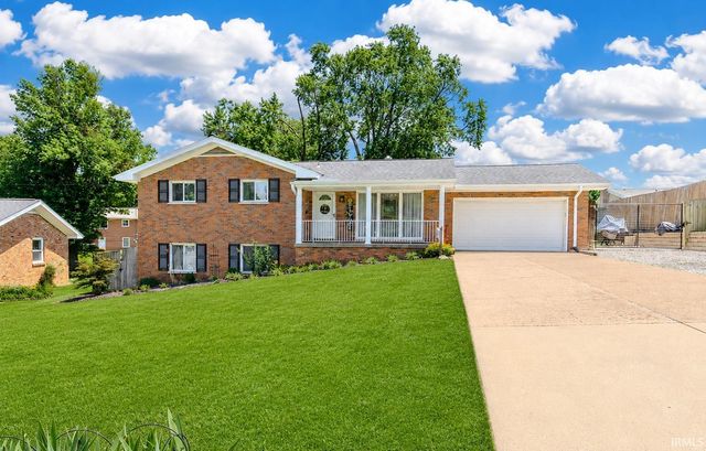 5807 Twickingham Drive, Evansville, IN 47711