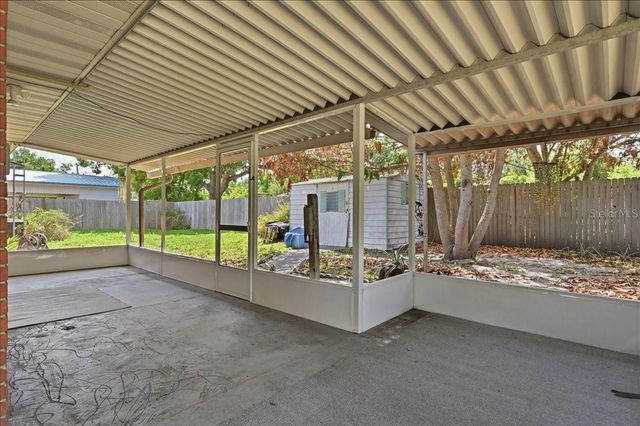 1206 W LAKE PARKER DRIVE, Lakeland, FL 33805