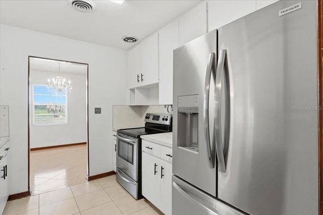 1206 W LAKE PARKER DRIVE, Lakeland, FL 33805