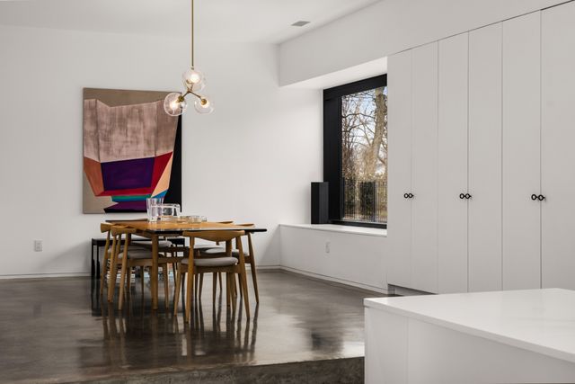 1143 Battery Ln, Nashville, TN 37220