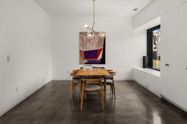 1143 Battery Ln, Nashville, TN 37220