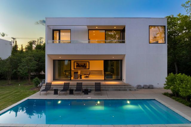 1143 Battery Ln, Nashville, TN 37220