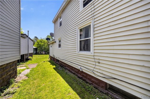 118 West Cayuga Street, Oswego, NY 13126
