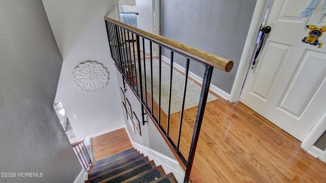 23 Livingston Lane, Manalapan, NJ 07726