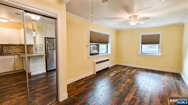 3021 Edwin 2J, Fort Lee, NJ 07024