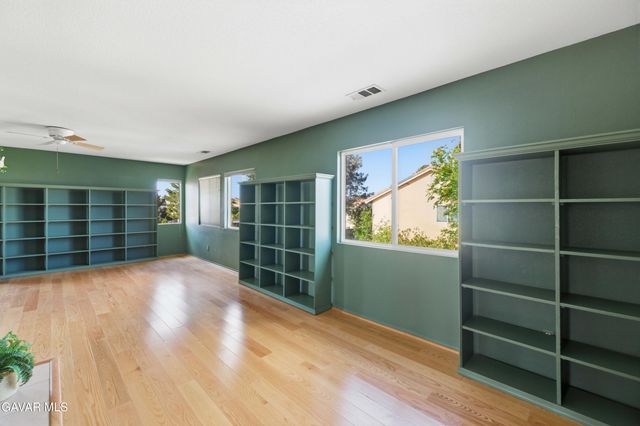 43406 Rucker Street, Lancaster, CA 93535