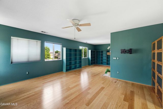 43406 Rucker Street, Lancaster, CA 93535