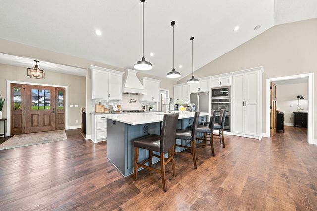 27200 Petes Hill Trail, Elko New Market, MN 55020
