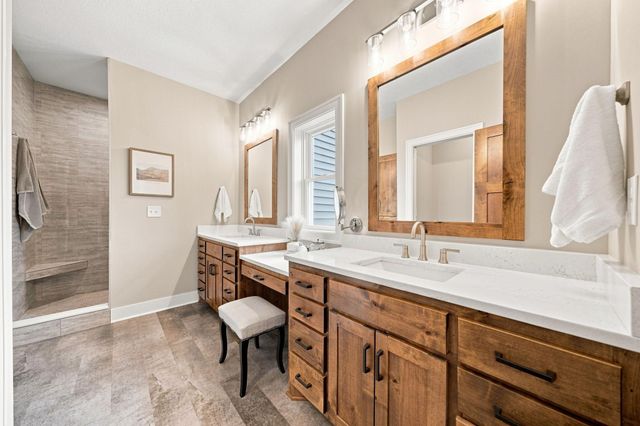27200 Petes Hill Trail, Elko New Market, MN 55020