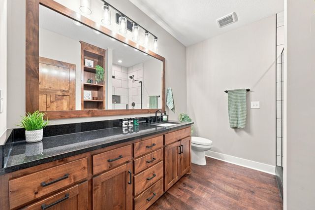 27200 Petes Hill Trail, Elko New Market, MN 55020