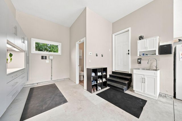 27200 Petes Hill Trail, Elko New Market, MN 55020